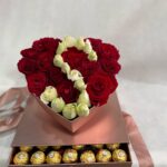 بائع الورد والهدايا